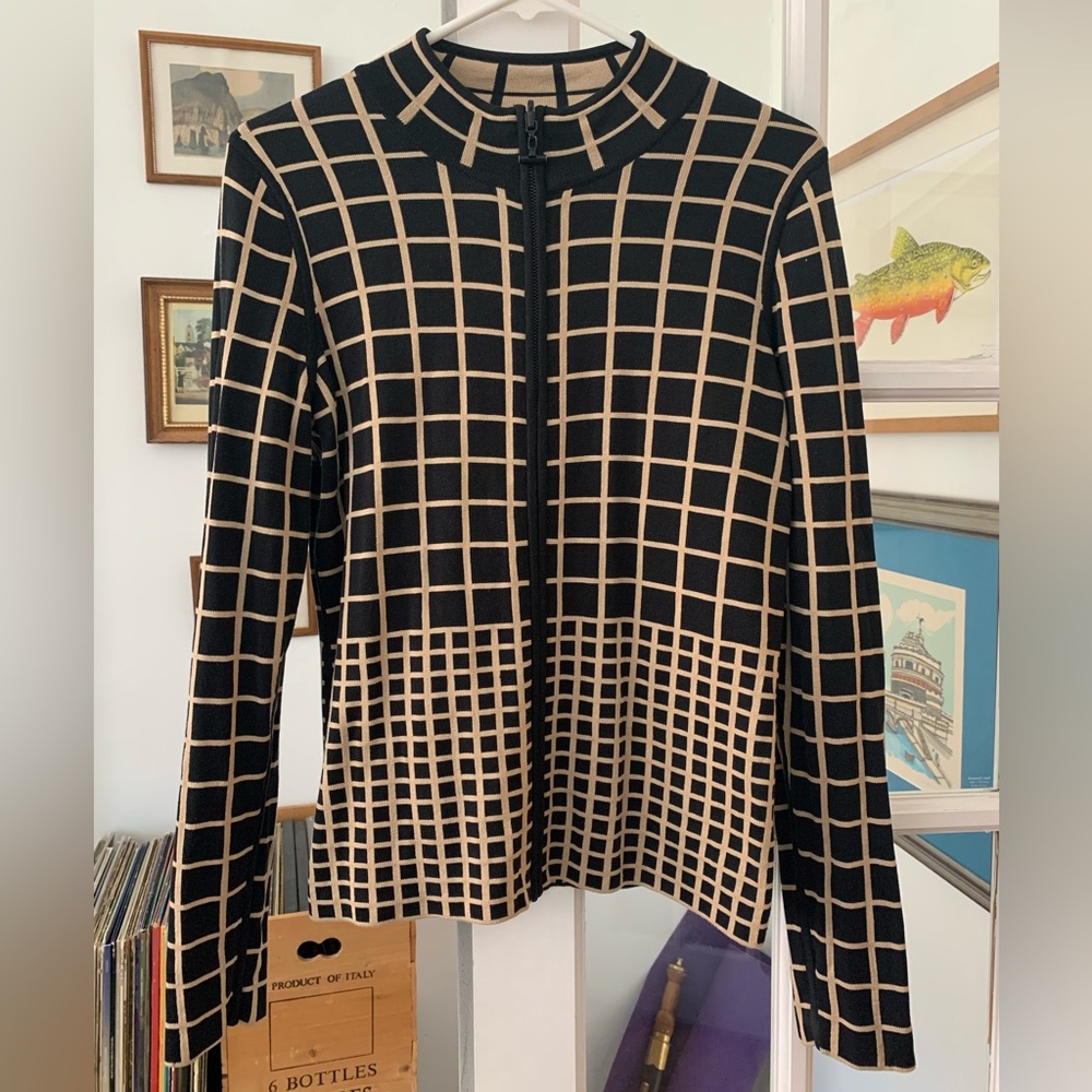 Reversible Pattern Sweater - Size M - image 1